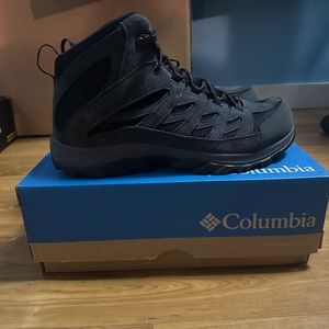 Columbia Mens Crestwood Mid Waterproof Hiking Trail BootsDark Gray NWT